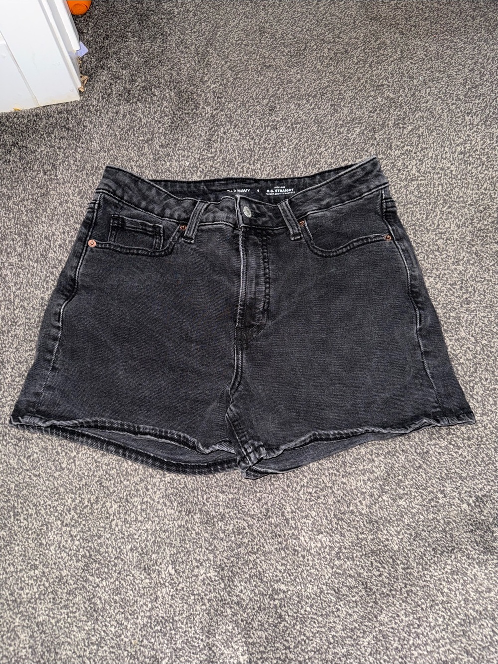 Old Navy High-Rise O.G. Straight Black Vintage Wash Denim Shorts Size 6